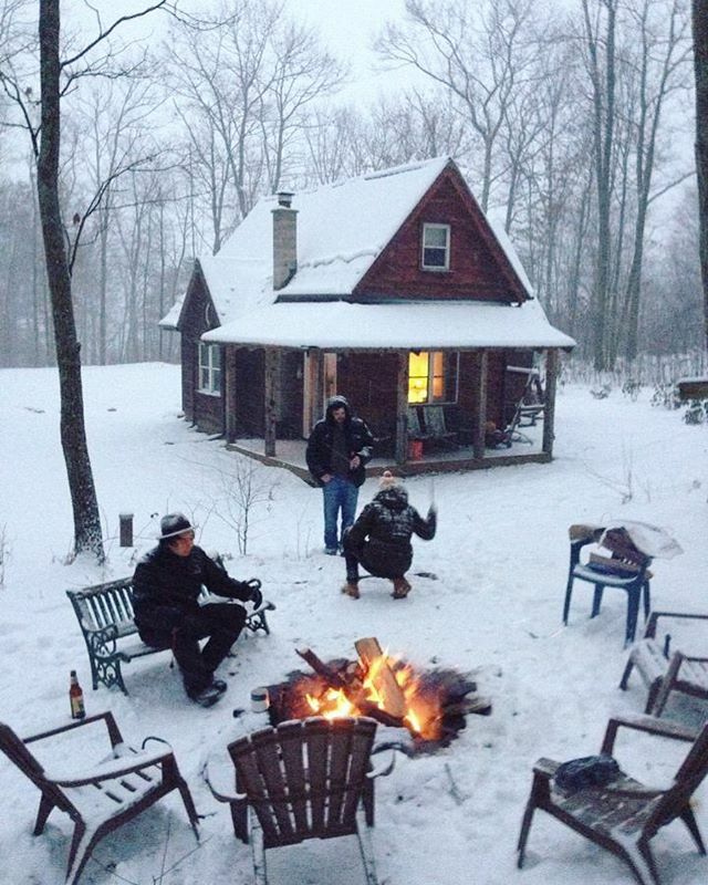 plaidtrain's tweet image. Approaching six years since @megeirk masterminded a whiskey soaked bday weekend full of shooting pellet guns at eggs and episodes of Wild America ift.tt/2sld2Qk