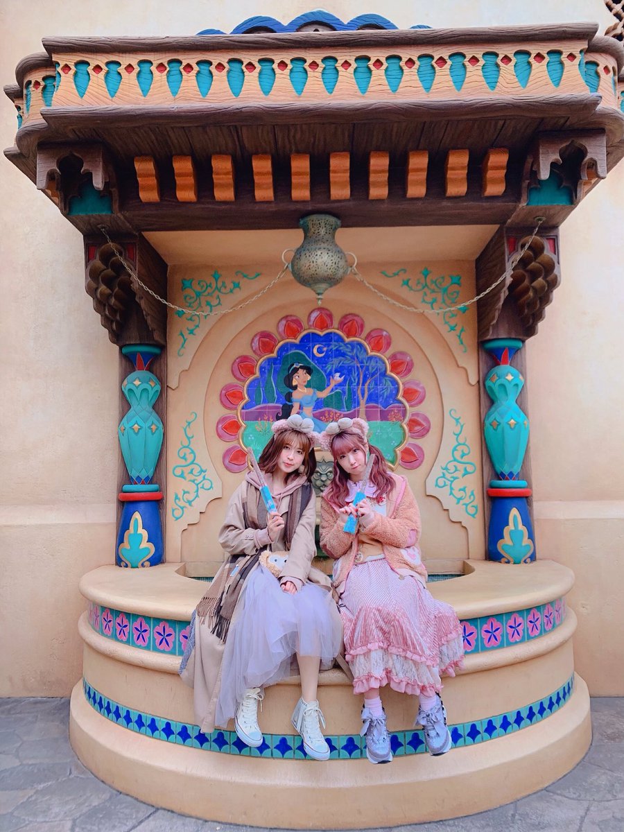 天月 ミク みくぽむ على تويتر まみちゃんと一年ぶりのディズニー 途中雨降ってきちゃったけどたのしかったです やっぱりお 友達と行くディズニーはいいですね