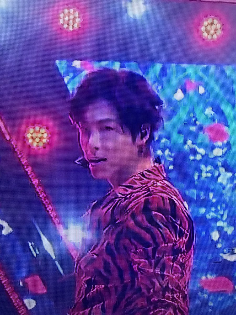 chikichiki32's tweet image. 爆イケユンホ。

#FNS歌謡祭2019第2夜 
#FNS歌謡祭 
#東方神起
#ユンホ
#Follow
#TrueColors
U-KNOW
#永遠にユノペン
#YUNHOSOLO