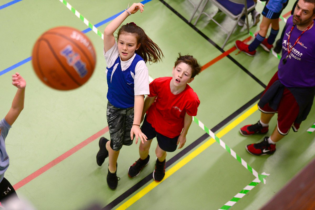 CHILDREN SLAM DUNK AT BASKETBALL BLITZ
Over 150 kids from Lisburn &amp; Castlereagh schools took part in an Every Body Active 2020 Basketball Blitz. For pics and further details visit bit.ly/2Ea3YAO @SportNINet <a href="/lisburnccc/">LCCC</a>