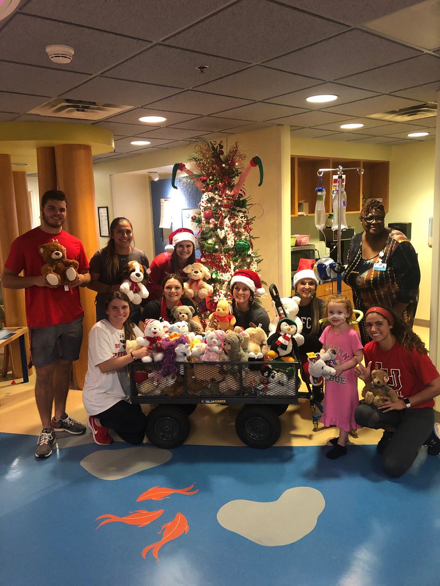 LamarAthletics's tweet image. Earlier this week some of our Student Athletes took the Teddy Bears from our Teddy Bear Toss to the @CSETXFoundation Pediatric Wing to spread some Holiday Cheer! Thanks to all of our fans for your generous donations!
#WeAreLU