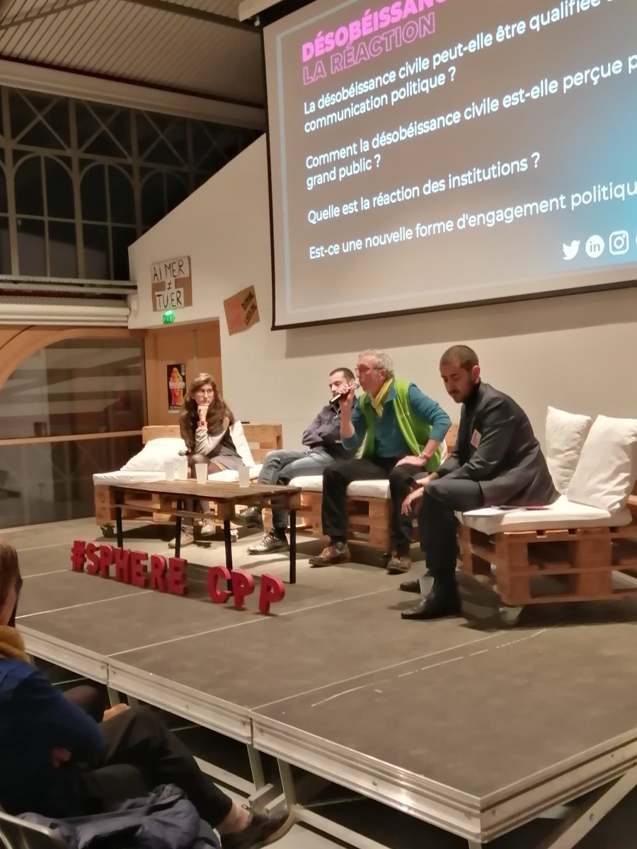 spherecppbx's tweet photo. 📢 Pour Patrick Maupin, @GreenpeaceBdx, malheureusement la désobéissance civile a de l'avenir...
"Je dis malheureusement car cela veut dire que les choses ne changent pas" 💬
#spherecpp https://t.co/pvVUkB6k2l