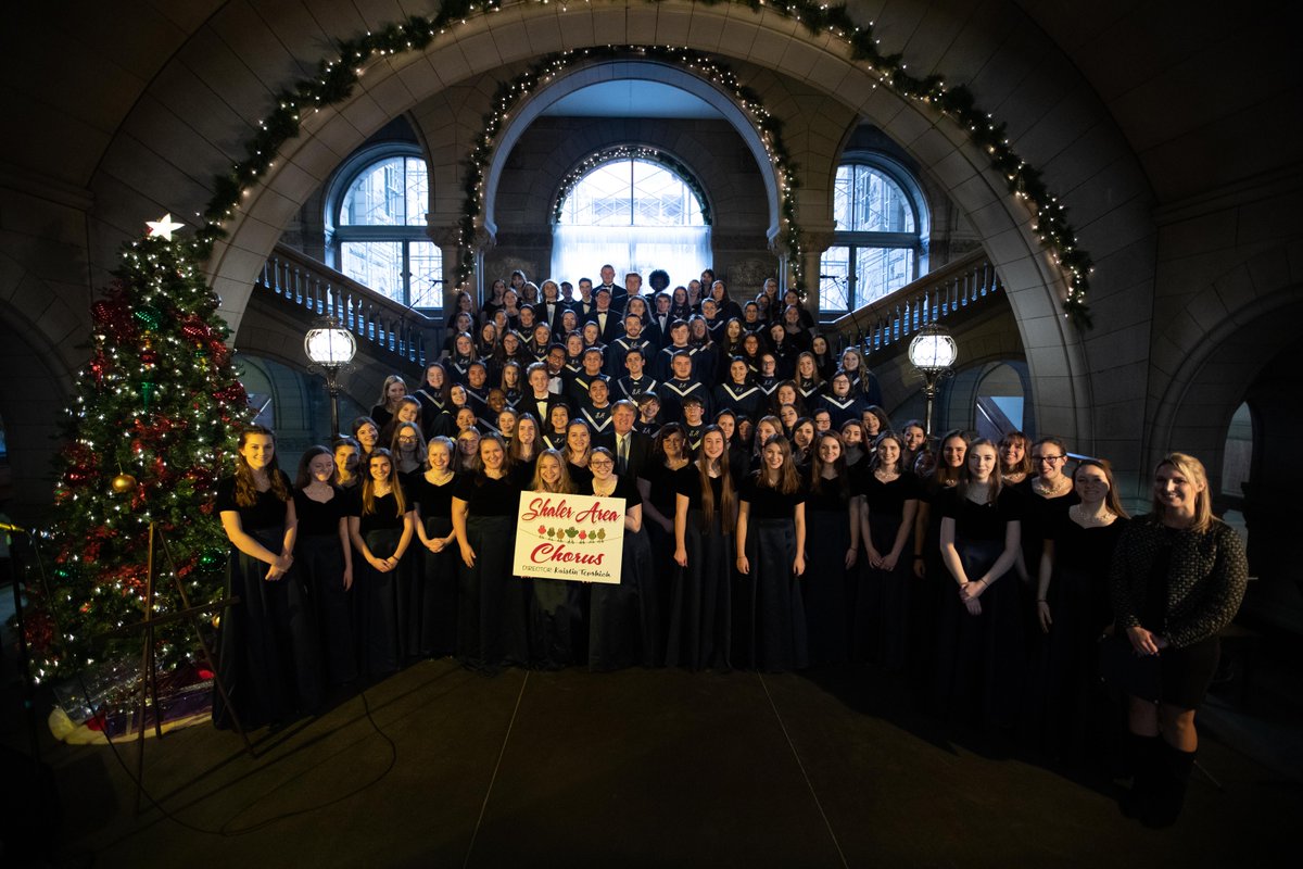 Allegheny_Co's tweet photo. Thank you to the @ShalerArea High School Chorus and Jazz 1 for their beautiful performances today! https://t.co/AJTD0UkC9j
