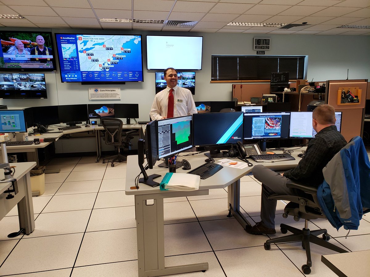 OzarkTigers's tweet photo. Did you know the District partners with the National Weather Service during weather events? The Ozark communications department met with NWS for our regional communications meeting to learn about tools available through this unique partnership. https://t.co/ksCOuf2jyr