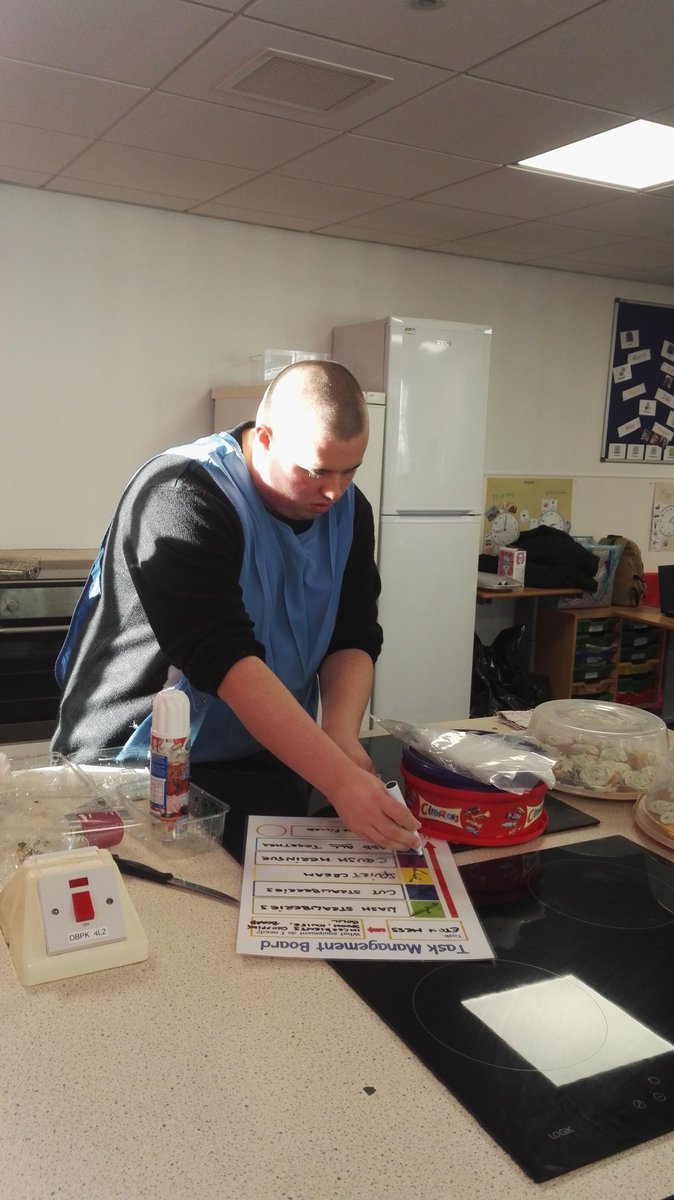 monicasmithslt's tweet photo. Chris and Michael used a task management board to help them to be more independent when preparing eton mess for lunch today. This is following on from our visual support training. #soproud #mysltday https://t.co/cdiebtlK04