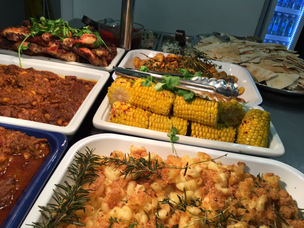 Mission accomplished 
West Indian curry night <a href="/TomlinsonCentre/">The Tomlinson Centre</a> 
#currygoat #italstew #jerkchicken 🍚🌽 🍌 
<a href="/RachelJay262/">Rachel Matthews</a> <a href="/itsleod_/">Deane Harris</a> @ServestFoodCo