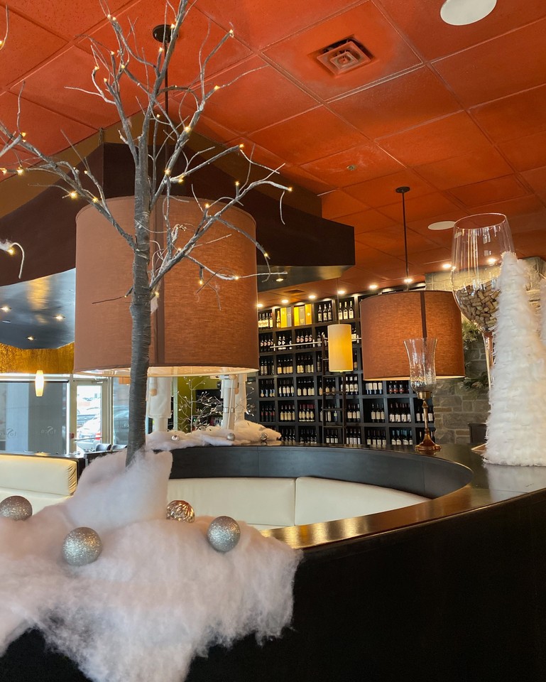 Babbo Natale English.Tosca Ristorante On Twitter We Are All Decorated For The Holidays Did You Know The Italians Call Santa Claus Babbo Natale Which Translates In English To Father Christmas Ho Ho Ho Https T Co 3wyhglx5q6