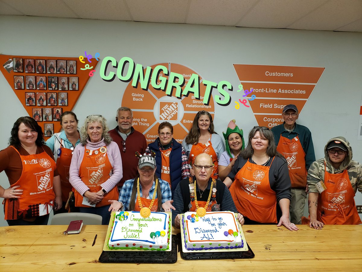 BoerneSchroeder's tweet photo. Way to go Julie and Al on their Diamond!! #THD6989 @milsonwheels55 @AnthonyLanctot @jreed4401 @LMcmilian @LegalleyF @MervinTHD https://t.co/uyWQVKPV72