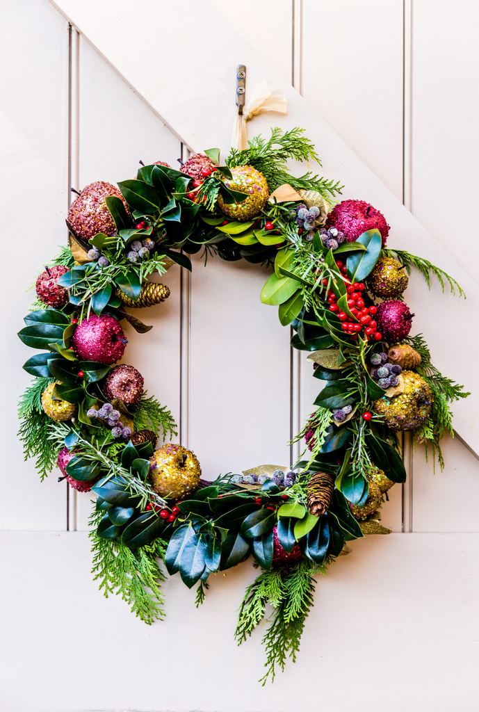 rlpdynamic's tweet photo. 2 weeks till Christmas! 🙌 🎄  How do you celebrate the holidays? 

#Christmas #Holidays #RoyalLePageDynamic #Celebrate #2019 #Noel #Xmas #Wreath https://t.co/JamdONP2ia
