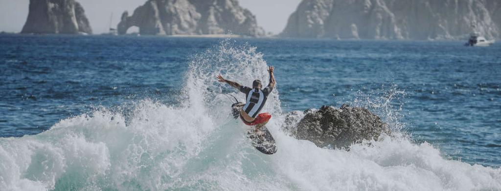 Discover the ultimate surf escape with The Cape, a Thompson Hotel – upon arrival, enjoy a welcome amenity including artisanal tequila, cold Coronas, and housemade guacamole. Learn More: spr.ly/60151pgLc