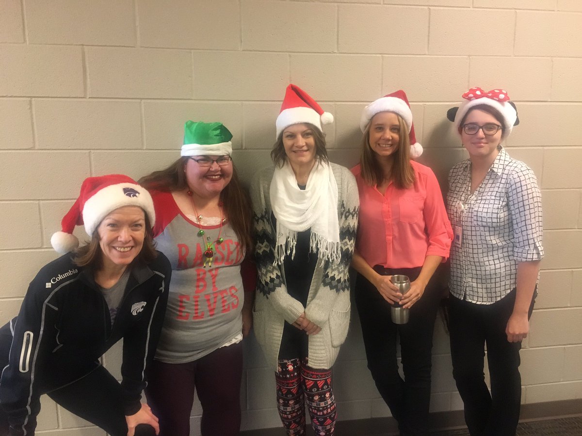 kellyrbutcher's tweet photo. Trade and Health Elfies! #santahatday @GCHSTHAcademy @GCHSbuffs #lastfullweek #CountdowntoChristmas https://t.co/eplTeElvjP