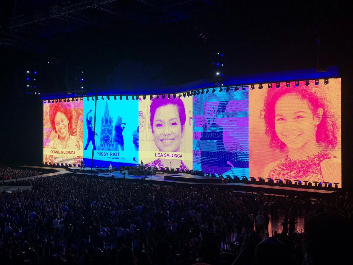 LiveSmart's tweet image. Bono pays tribute to the Filipina women of #HERstory — Melchora Aquino, GRRRL Gang Manila, Corazon Aquino, Pia Cayetano, Lidy Nacpil, Maria Ressa, and Lea Salonga 🙌🏻 #SmartU2TourPH #SmartMusicLive #LIVEYOURANTHEM