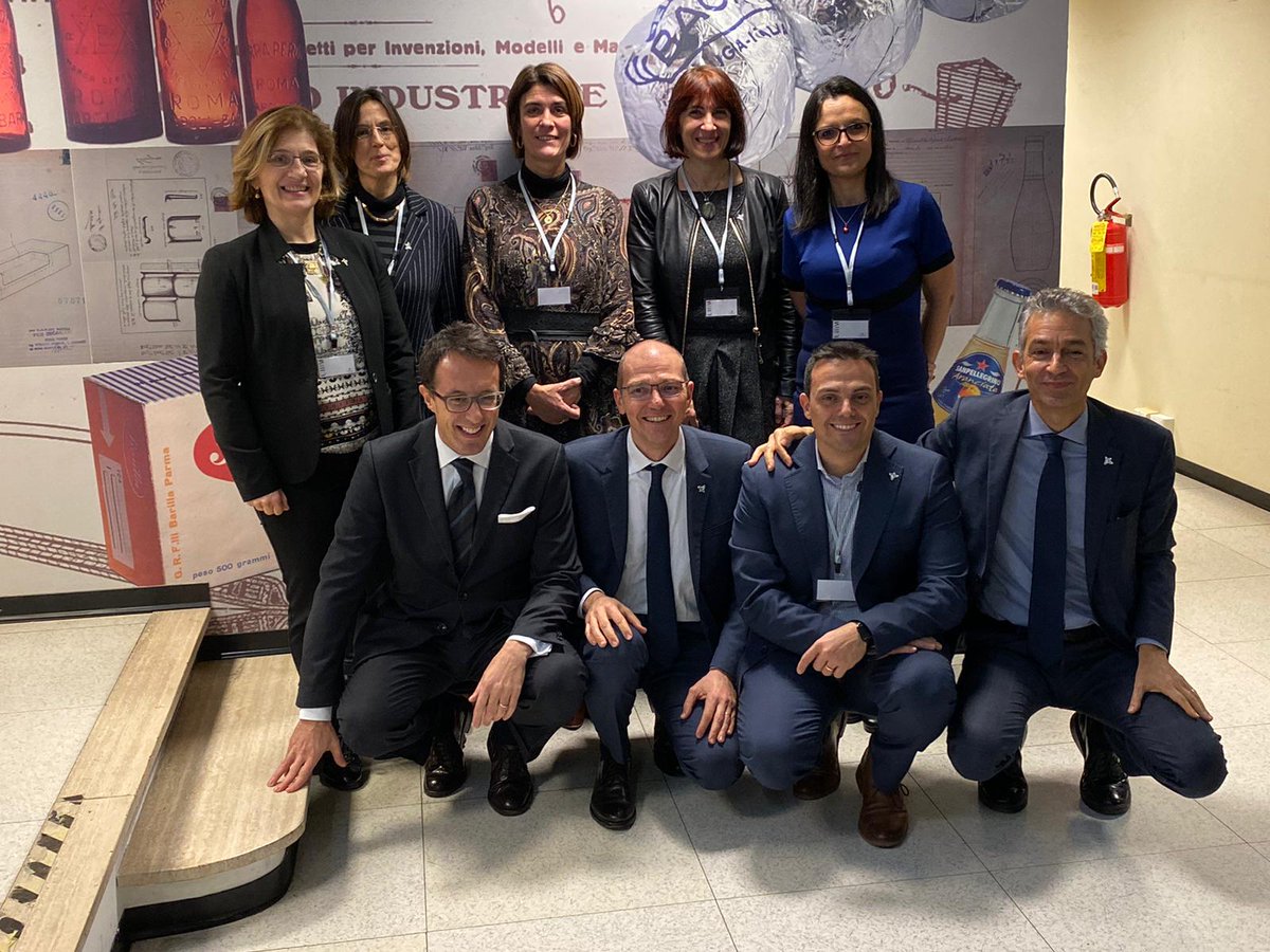 NetvalITA's tweet image. Nuovo Consiglio Direttivo  #netval 20-2022: @14giuseppe08 @PiccalugaA @shivaloccisano @MassiGranieri #LauraSpinardi @ChiaraDiGuardo #vanessaravagni @cristinabattag4 #margheritamorpurgo