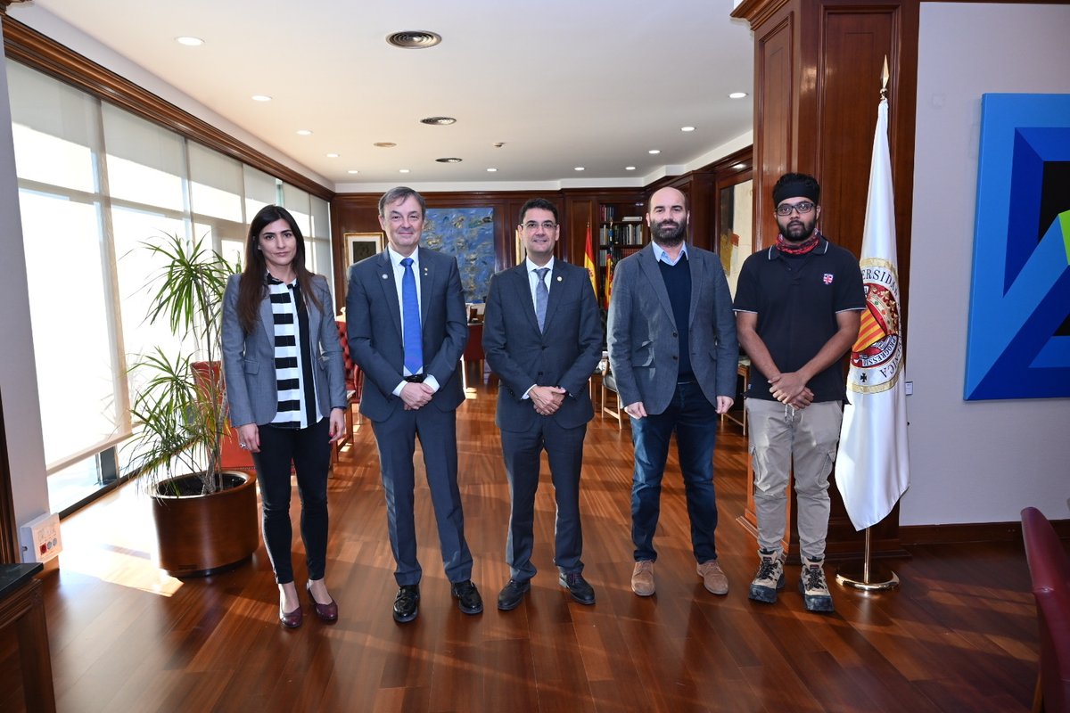 iPronics's tweet image. Yesterday we were officially constituted as a @UPV
 spin-off company.
The journey towards advanced optical FPGAs and microprocessors for light programming begins! #programmablephotonics #Photonics #5G #ArtificialIntelligence  #sensors #biophotonics #QuantumComputing #processors