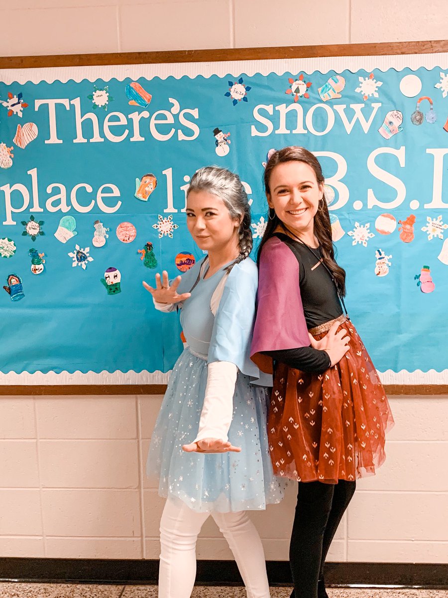 It’s a FROZEN day here at BSI #bsieaglepride #happyatbsi <a href="/PrincipalDrK/">Kelly Luscre</a> <a href="/Eagles_BSI/">Big Shanty Intermediate</a>