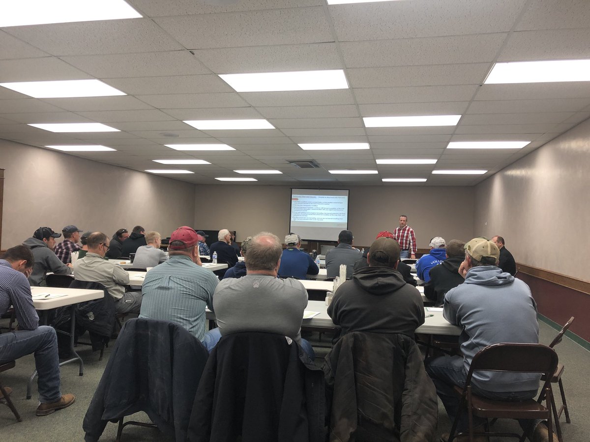 AgCDahltin's tweet image. Having our winter forum in LaMoure today! #learnwithAgC
