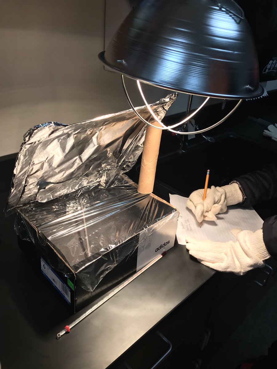 StartzScience's tweet photo. Testing our Solar Ovens and making changes to our designs as we Learn about conduction convection and radiation #BeTheOneLCISD @RMSChargers https://t.co/csw4nPRqwy