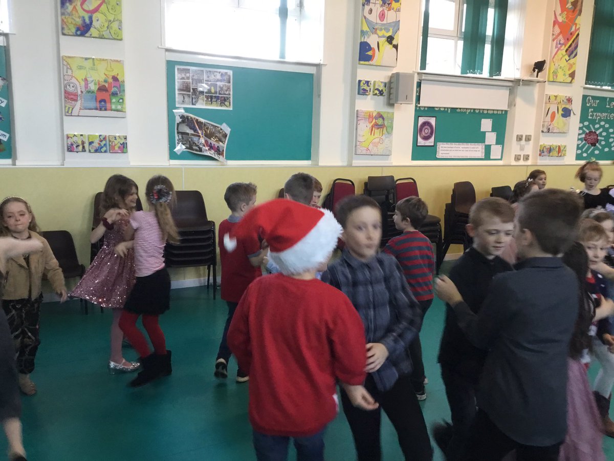 P4Bishopmill tweet media