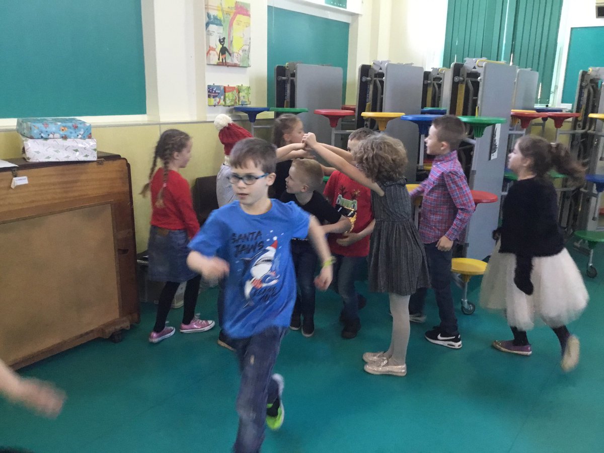 P4Bishopmill tweet media