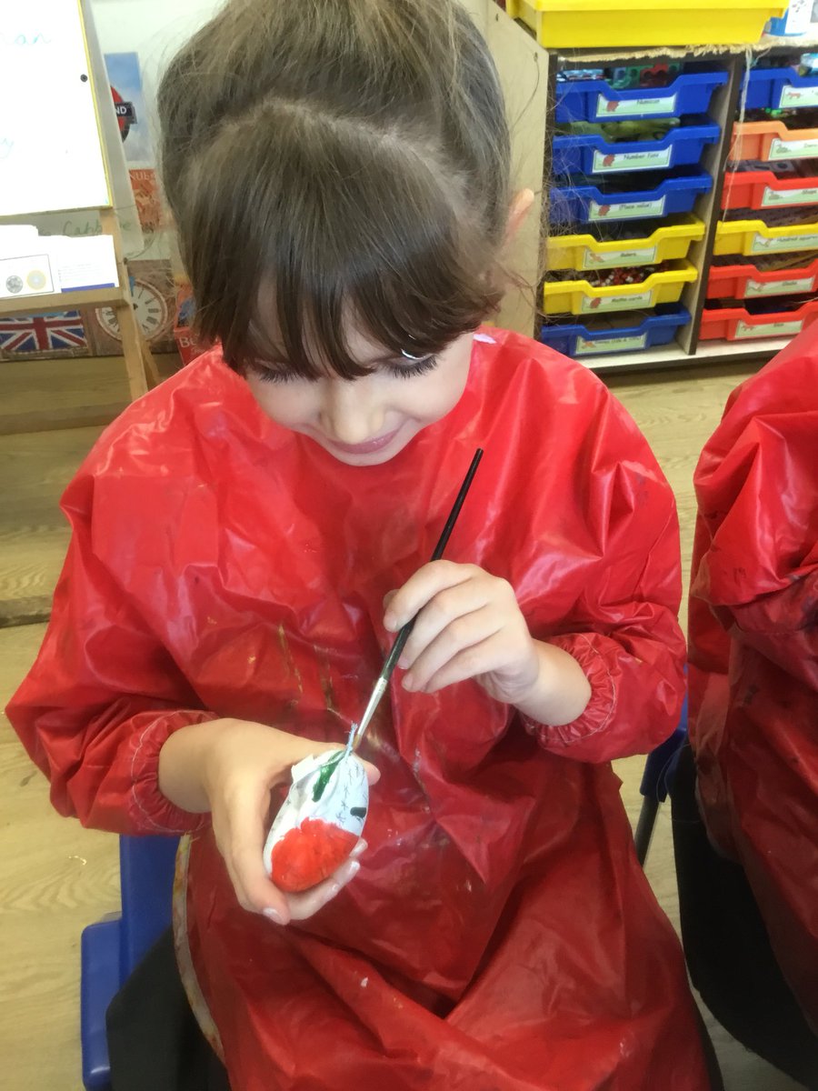 A busy day in Year 2: baking and painting!