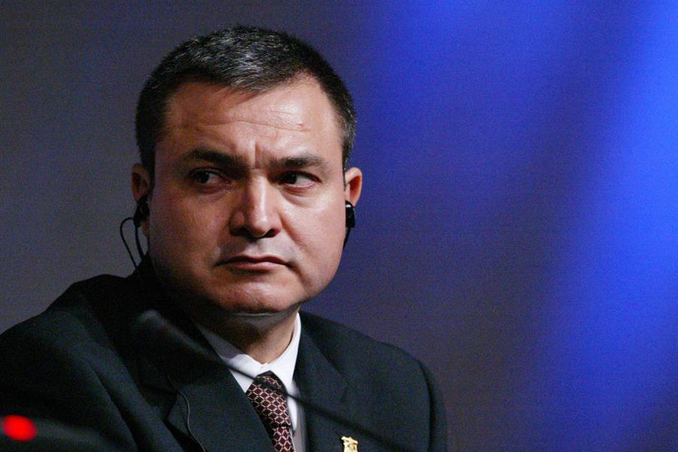 FORMATO 21 tweet media