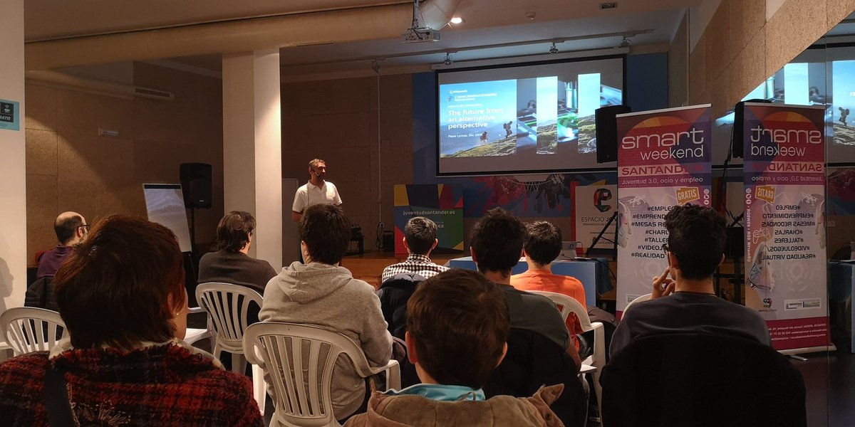 SmartW_SDR's tweet photo. Comenzamos #SmartWeekendSantander con la charla de Pepe Lamas de @MicrosoftES "El futuro desde una nueva perspectiva" https://t.co/z7SJCIVz6j
