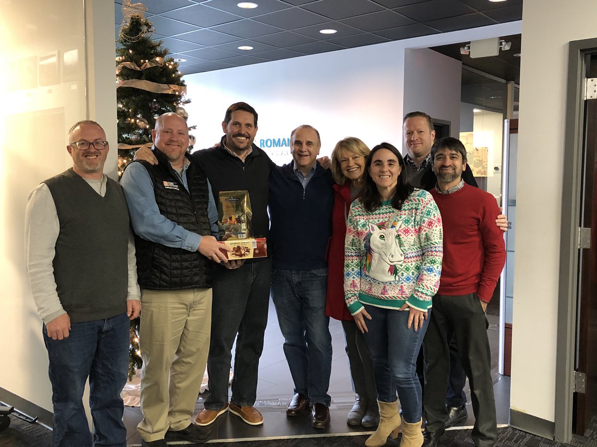 Always fun when our awesome partners drop by the office to spread some holiday cheer! Thanks Jeanine, Chris, and the Mighty Midsouth team! <a href="/chanshansen/">chris hansen</a> @CareyNine <a href="/spartanbeast17/">robert simmons</a> <a href="/realbobbycole/">Bobby Cole</a>  @marqusbarnes <a href="/howardforman/">Howard Forman</a> #tys23