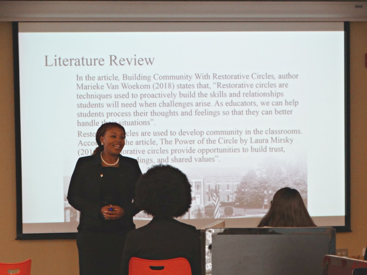 FAMU_COE's tweet photo. #rattlereducators Congratulations to our #Fall2019Graduates on their successful #strikehigher presentations last evening at the Action Research Forum! Their topics were very "of-the-moment" focusing on such areas as diversity, inclusion, and social justice! #100thatteach π―ππ https://t.co/I4iIsl4O1w