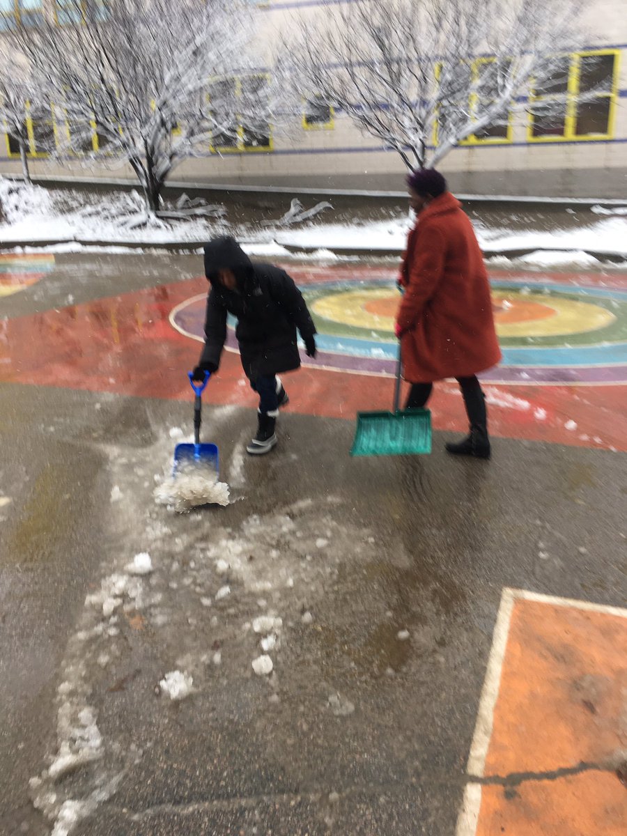 Orchard Gardens (@bpsogpsk8) on Twitter photo #allhandsondeck! Clearing the recess yard so our kids can play. Shout out to our awesome <a href="/BPSCustodians/">Boston Public School Custodians</a> plus school police, administrators and the #bestdressed shoveler— our amazing school secretary! It takes the whole village 😊 #allhandsondeck! Clearing the recess yard so our kids can play. Shout out to our awesome <a href="/BPSCustodians/">Boston Public School Custodians</a> plus school police, administrators and the #bestdressed shoveler— our amazing school secretary! It takes the whole village 😊