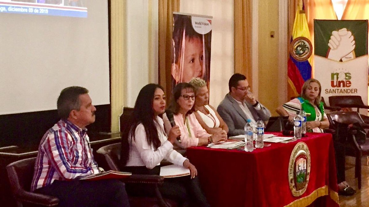 WorldVisionCO's tweet photo. Las instituciones debemos estar comprometidos con acciones que contribuyan a minimizar los riesgos de instrumentalizacion, uso, reclutamiento y abuso sexual de los niños y adolescentes #30CDN #PorLosNiños #WorldVisionCO https://t.co/cH2DiY9oWQ