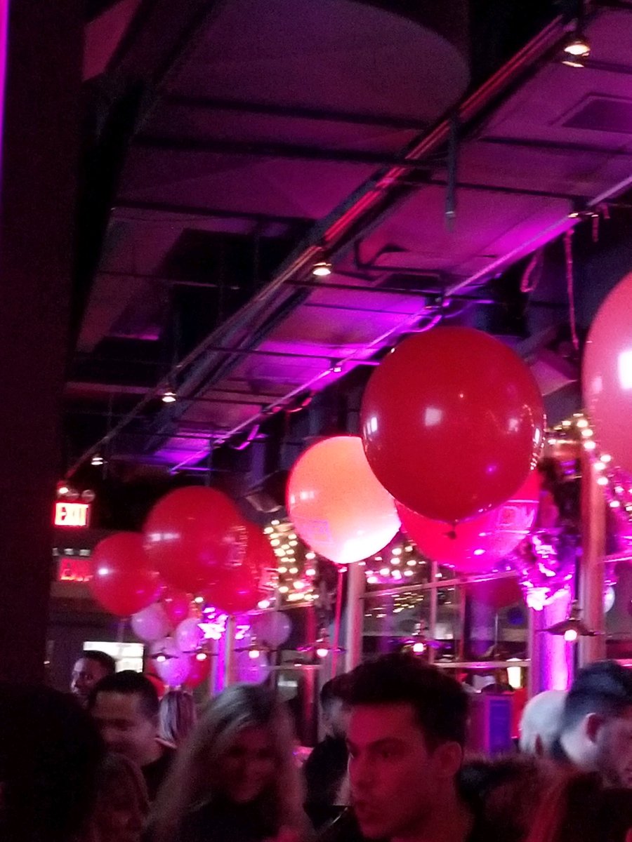 DJGozzi_'s tweet photo. What a great #time with great #friends and meeting new #people as well, at the #digitalmusicpool #holiday #party #2019. I happened to have walked out with a #Samsung 50 inch TV, but I think I love the #DMP coffee mug just a bit more. Thank you guys for the best #gettogether ever https://t.co/kHqF1EWN5S