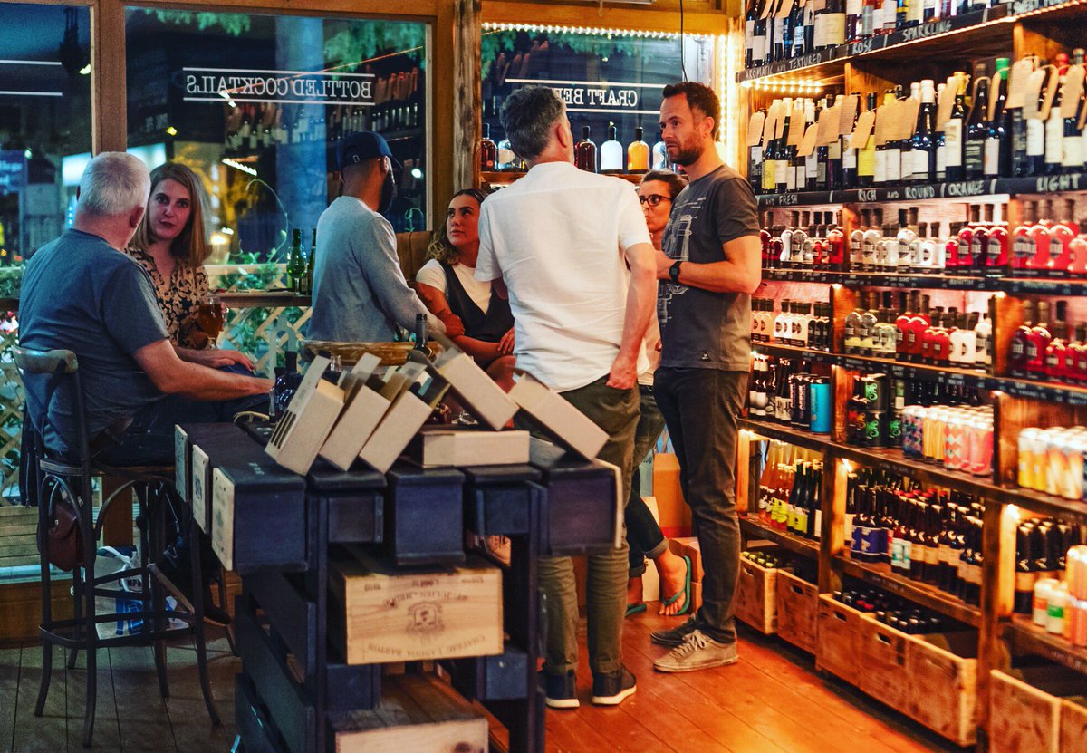 bottle_bar_shop's tweet photo. IT’S OUR BIRTHDAY TOMORROW! 🥳🎂🥂
Excited about turning 2!
Can’t wait to celebrate with you all! Join us from 7pm for a drink and some cake! 🎉🍸🧁🎉
Who’s coming?!
Thank you for all your amazing support since we opened on 12 Dec 2017! ❤️🙏
#birthday #goodtimes #catford https://t.co/LH3chkX7nR