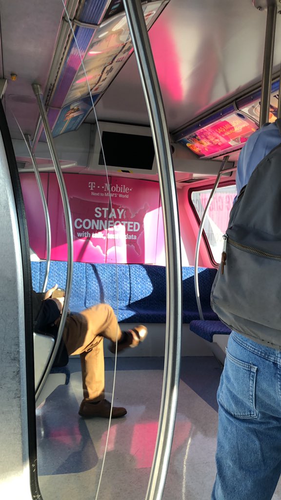 StalkandBeans's tweet photo. Taking the #monorail to the convention center to pickup badges. Can’t wait to get going. #mjbizcon2019  #MJBizCon https://t.co/KuThVh6RDX