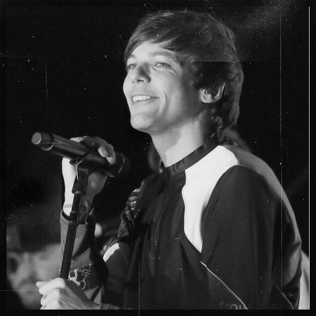 103 days to goLouis never fails to be there for me when I’m going through crap. I always put Louis’ songs on focusing on his voice singing such powerful songs like ‘JHO’ & ‘DLIBYH’ with emotion that’s so peaceful/beautiful! Hearing his calming voice live would be a remedy!!