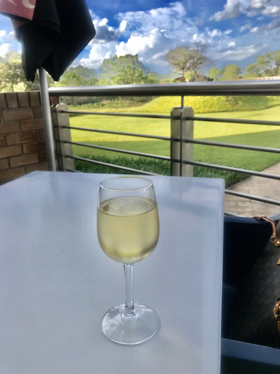 ms_tourist's tweet photo. Thobela my Beautiful Fam ..We are within! As always the weather is playing along&amp; we can’t wait to share with you what @golimpopo has in store for you this December. Hello Hello Hello Polokwane I know you won’t disappoint! Just checked in and the hotel is amazing #MoreToEnjoy https://t.co/dCzqqOmfgI