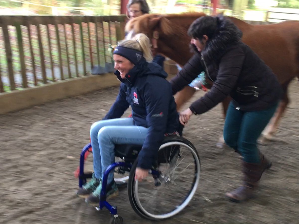 💕A day to truly be treasured forever with <a href="/treloars/">Treloar's</a> <a href="/alstewitn/">Bernard A. Fenske</a> at <a href="/BroadlandsRDA/">Broadlands Group RDA</a> 💕
I even got involved with the games! Not competitive at all!! 🙈 lucky Holly liked going fast! 

All I can say is ‘The power of the horse is incredibly special’... Thank you for having me 💕