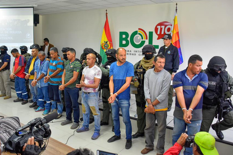 FORMATO 21 tweet media