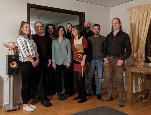 matejoresic's tweet image. Xmas greetings from @orebrouni #metabolomics /#lipidomics /#systemsbio team. 🇸🇪🇸🇮🇧🇷🇫🇮🇬🇷🇧🇦🇮🇸🏴󠁧󠁢󠁳󠁣󠁴󠁿