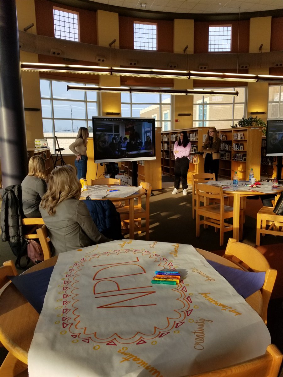 So proud of my AP German students for sharing their learning and experiences with #OAKNPDL today! <a href="/WeAreSCHS/">Stoney Creek High School</a> #ProudSCteacher <a href="/rochcommschools/">Rochester Community Schools</a>