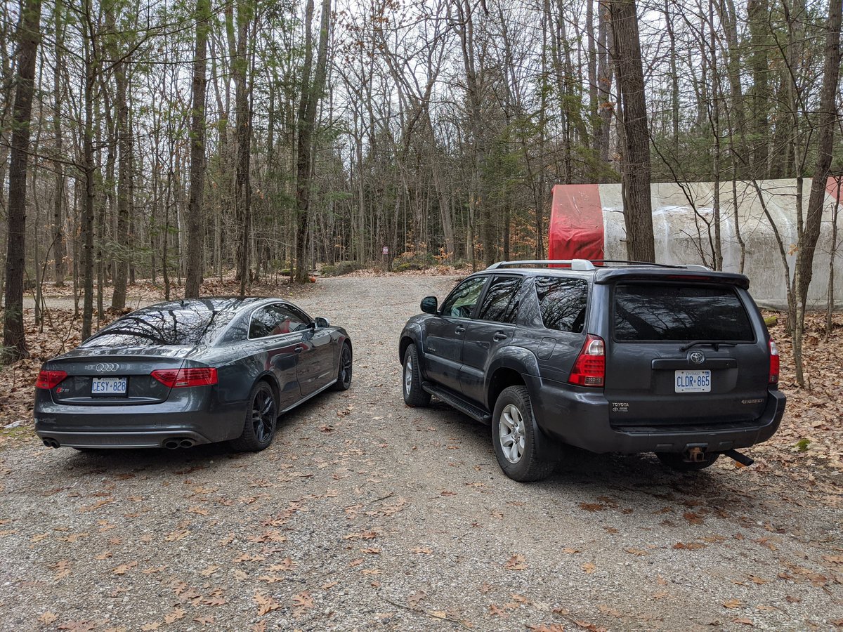 icallingh's tweet image. Matching S5 and 4Runner.