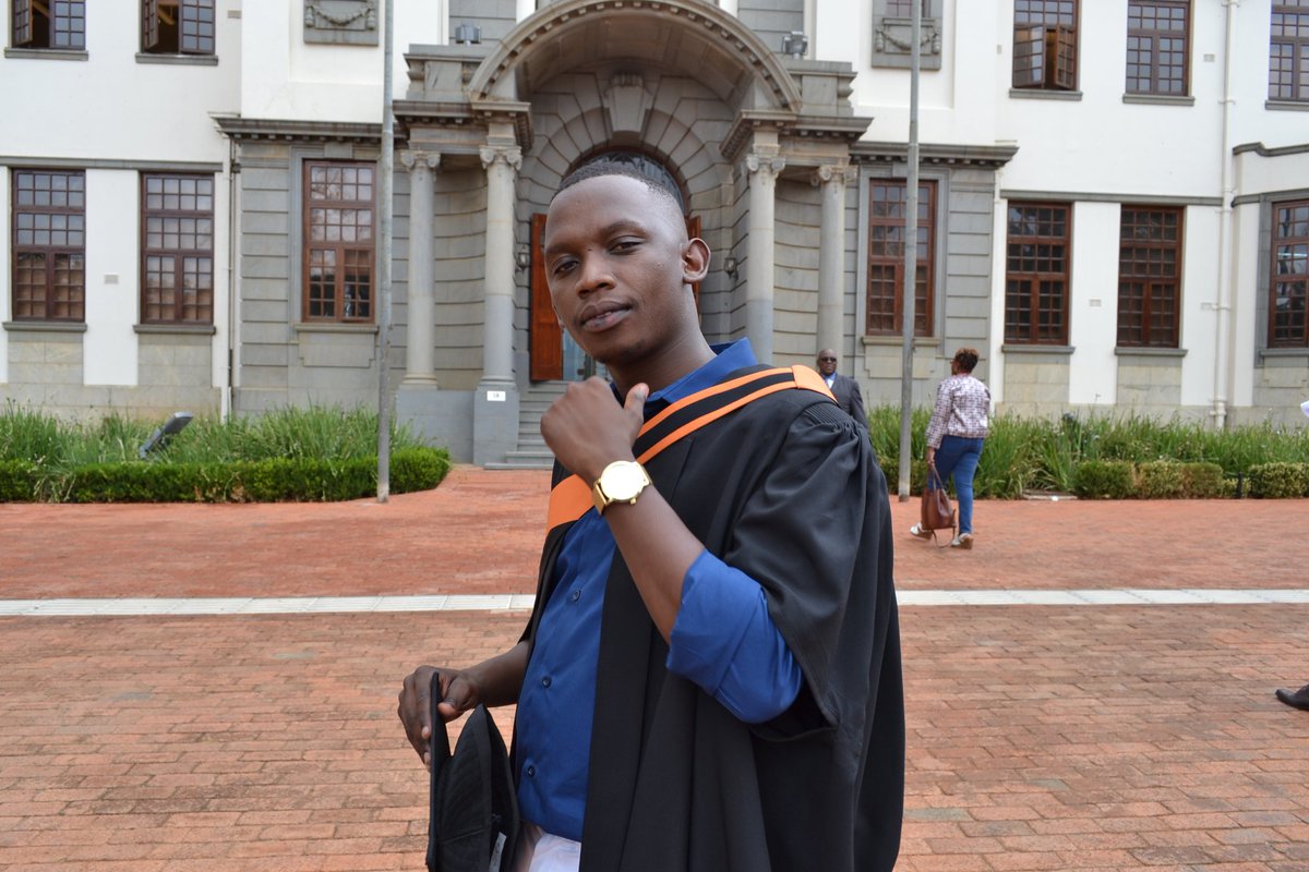 Floyd_Within's tweet photo. Thank you for this beautiful day.
Never thought we would make it.
The possible, impossibles.
#UFSGraduation2019 https://t.co/YP80jMI6U9