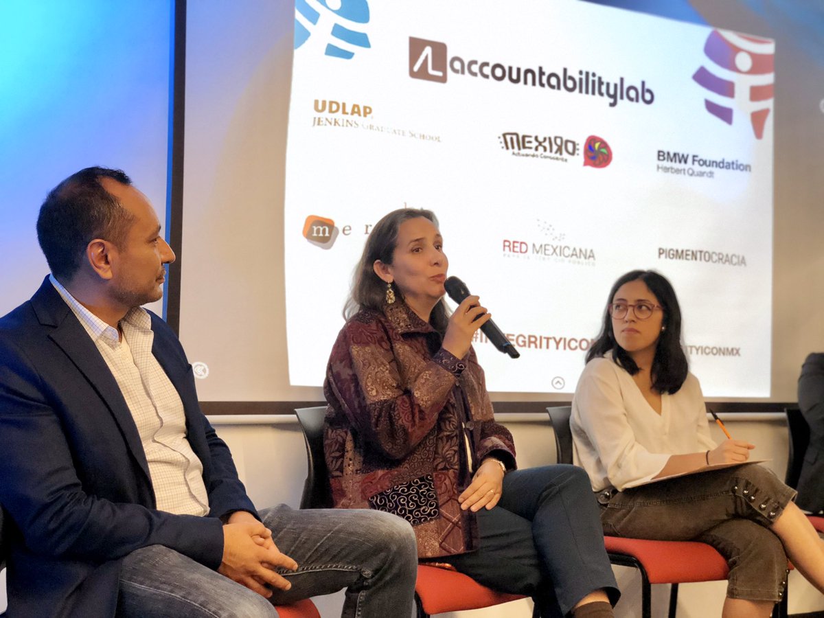 AccountLabMx's tweet photo. 🔺Importante diálogo sobre el impacto de la integridad en las nuevas generaciones en nuestro panel: “Abriéndole paso a los ciudadanos del futuro: Resiliencia y derechos fundamentados en la integridad”. #IntegrityIconMx #Integridad @LaCasaMandarina @RutaCivica https://t.co/ylm9aEUhpC