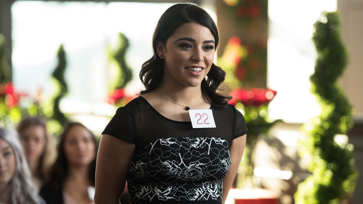 VisionTV's tweet photo. We hope you're all enjoying our #5WeeksofChristmas! Tonight, get inspired by the story of one brave girl who overcomes her difficult past to become one of the elite princesses in the renowned Tournament of Rose Parade. Enjoy #ChristmasPrincess at 10pm ET! https://t.co/Rz1ZRaFSJ7 https://t.co/zKrlgSoP0S