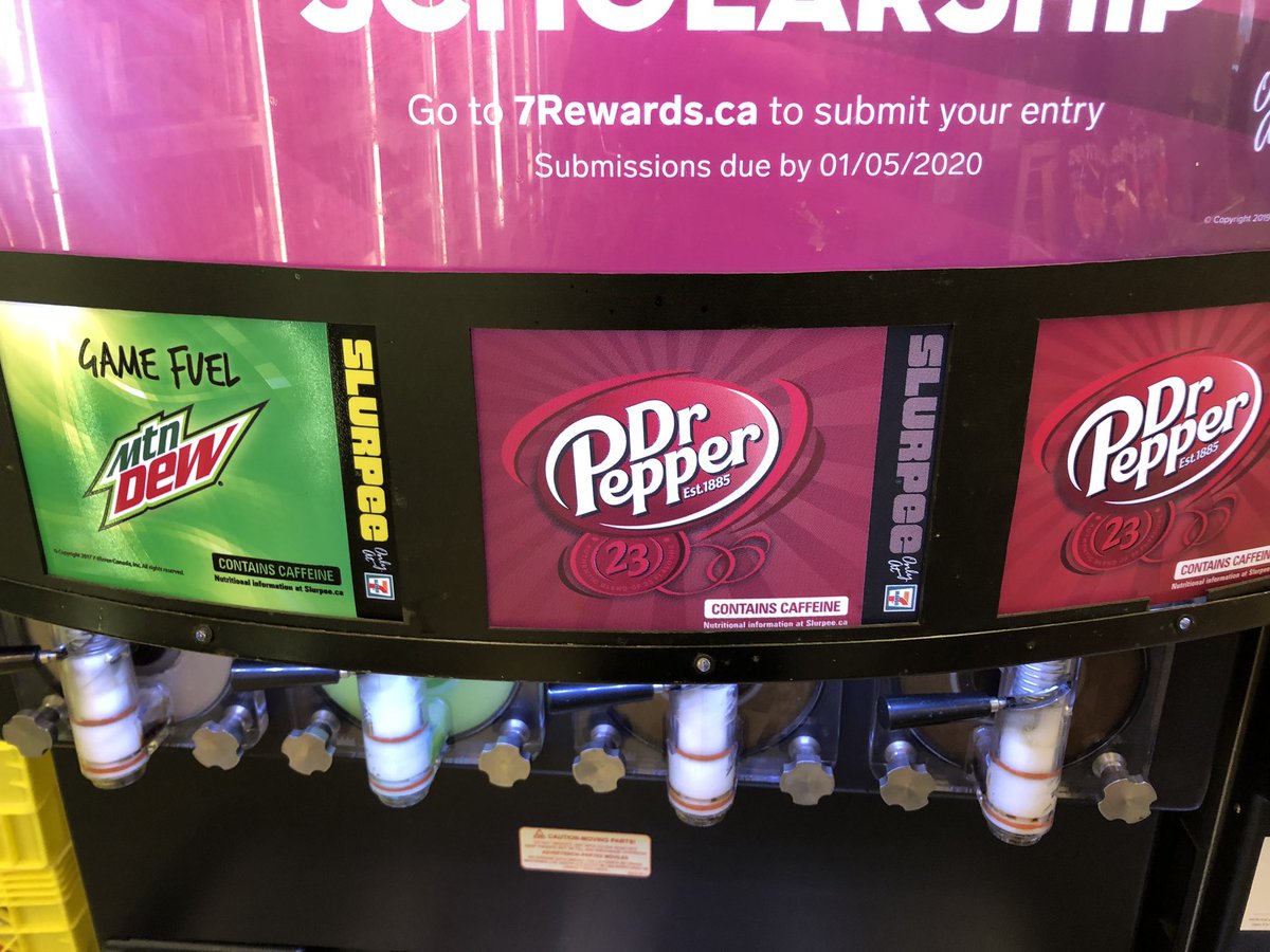 Now this is how you run a slurpee machine #DoubleDoctor @drpepper