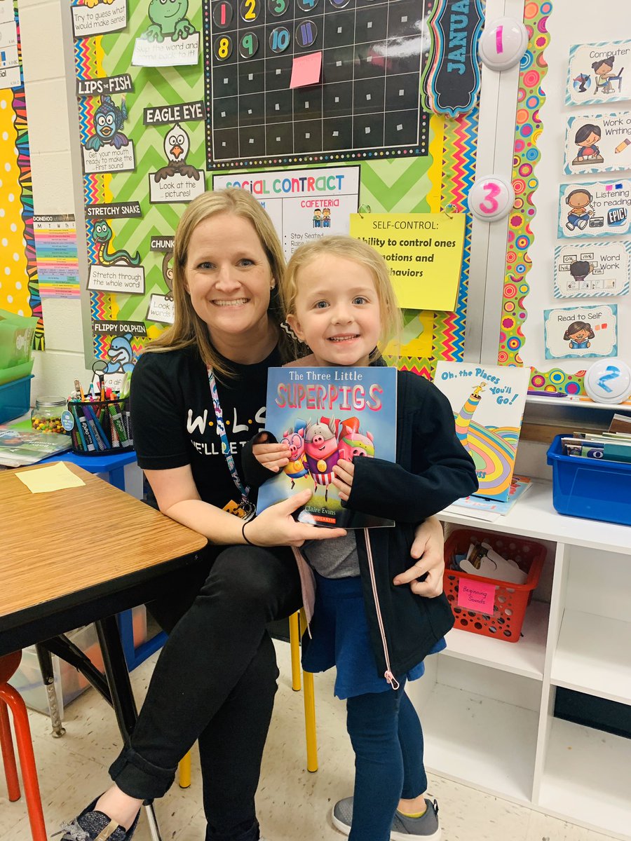 kinderHOO's tweet photo. Thank you for the gift of a book for our classroom! It is so cute and I love pigs!! @NolaKWilson https://t.co/2gHOcz7fSL
