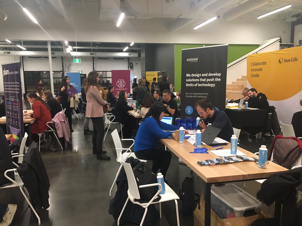 Smarietyler's tweet photo. Thanks @WomenHack for organizing a great event. Had such a great evening with Sonova Group and met with so many talented women. #womenintech #diversity https://t.co/PKy9yyZYLV