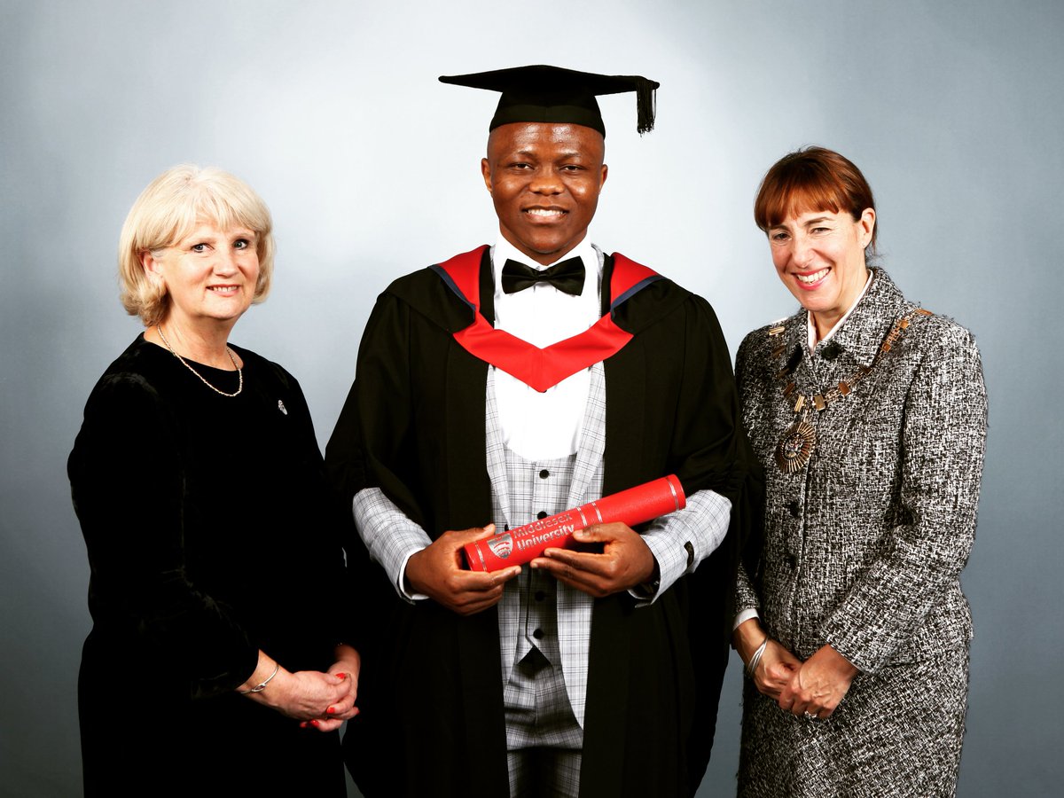 Iicyrille's tweet photo. Proud to have officially graduated from @middlesexuniversity with a First Class degree in Nursing (Mental Health). It was an honour to meet with important NHS stakeholders, and the mayor of Barnet.CONGRATULATIONS TO THE CLASS OF 2019 🥂
#madeinmiddlesex #refugee #EqualityForAll https://t.co/pTwRN09iOM