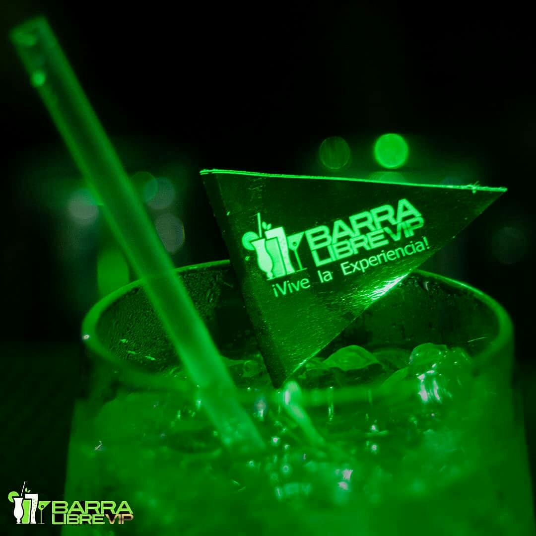 BarraLibreVIP's tweet photo. Y recuerden que seguimos súper activos en el C.C Galerías Ávila🍷 Brindadoles cada día el mejor servicio de coctelería, ambiente y promociones 🍻🍺 siempre pensando en ustedes ☇#ViveLaExperiencia solo en @barralibrevip 🔥. https://t.co/0XY0yBlvJ0