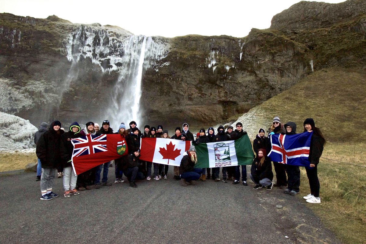 CadetsOnt's tweet photo. L'un des nombreux voyages de cadets 2019 passionnants a été effectué par le 116 RCSCC Skeena de Port Hope en Islande cet automne -- en l'honneur des 15 membres d'équipage qui ont perdu la vie avec le NCSM Skeena (D59) à la fin de 1944. #CadetsMarine #MardiHommage https://t.co/gpaYpEmj4a