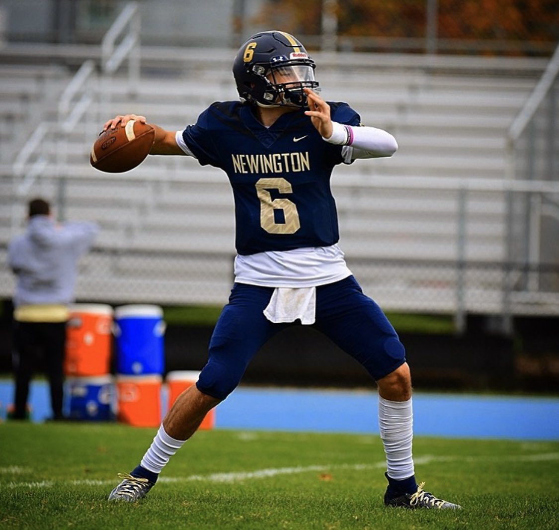 DeafQBCoach's tweet photo. Congratulations to Newington QB @NPestrichello for making the Class L All State Team!

1,605 Passing Yards
62%
15 Passing TDs
2 INT

464 Rushing Yards
10 Rushing TDs

Proud of you Nick! 🤟 #cthsfb #AirAttackQB https://t.co/M2AQ86CfCQ
